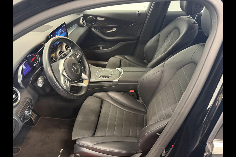 Mercedes-Benz GLC 300e 4MATIC Automaat PHEV AMG Line | Navigatie | Cruise Control | Parkeersensoren | Stoelverwarming | Panorama dak | Matrix LED-koplampen | Virtual Cockpit | Surround-systeem Burmester | Inductielader