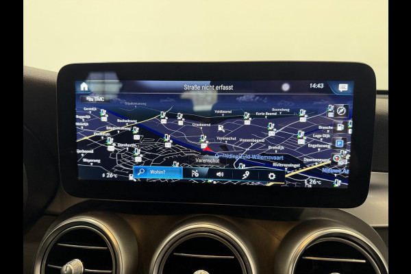 Mercedes-Benz GLC 300e 4MATIC Automaat PHEV AMG Line | Navigatie | Cruise Control | Parkeersensoren | Stoelverwarming | Panorama dak | Matrix LED-koplampen | Virtual Cockpit | Surround-systeem Burmester | Inductielader