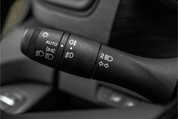 Renault Trafic Blue dCi 150PK | L2H1 | 9-Zits | LED | Camera | Navi | Zijschuifdeur R+L | Cruise | Airco | PDC