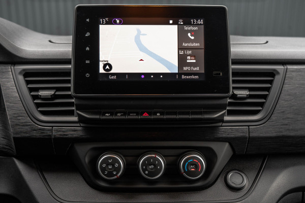 Renault Trafic Blue dCi 150PK | L2H1 | 9-Zits | LED | Camera | Navi | Zijschuifdeur R+L | Cruise | Airco | PDC