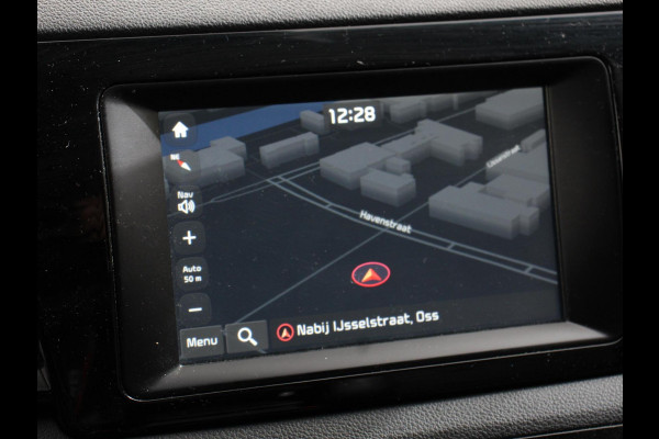 Kia Niro 1.6 GDi Automaat Hybrid DynamicLine | Trekhaak | Navigatie | Camera | Parkeer sensoren V+A | Cruise Control | Lichtmetalen Velgen | Extra getint glas | Keyless