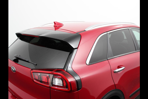Kia Niro 1.6 GDi Automaat Hybrid DynamicLine | Trekhaak | Navigatie | Camera | Parkeer sensoren V+A | Cruise Control | Lichtmetalen Velgen | Extra getint glas | Keyless