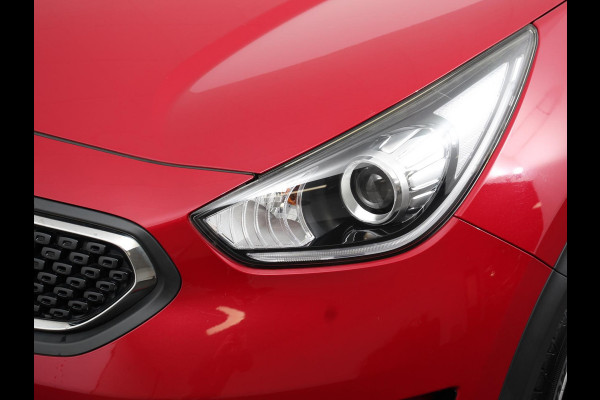 Kia Niro 1.6 GDi Automaat Hybrid DynamicLine | Trekhaak | Navigatie | Camera | Parkeer sensoren V+A | Cruise Control | Lichtmetalen Velgen | Extra getint glas | Keyless
