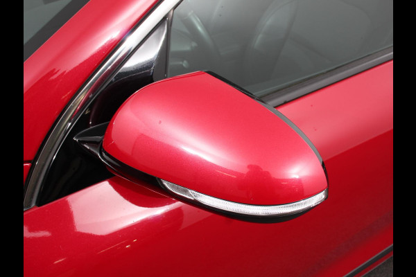 Kia Niro 1.6 GDi Automaat Hybrid DynamicLine | Trekhaak | Navigatie | Camera | Parkeer sensoren V+A | Cruise Control | Lichtmetalen Velgen | Extra getint glas | Keyless