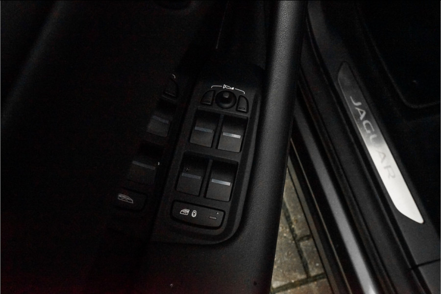 Jaguar I-PACE EV400 S 90 kWh CarPlay Leder Camera