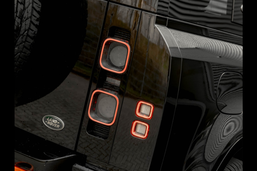 Land Rover Defender 110 3.0 P400 HSE - Panoramadak - 23 inch Urban