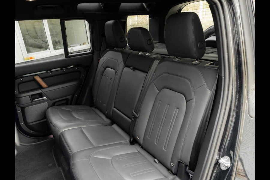 Land Rover Defender 110 3.0 P400 HSE - Panoramadak - 23 inch Urban