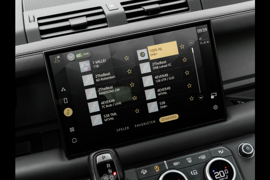 Land Rover Defender 110 3.0 P400 HSE - Panoramadak - 23 inch Urban