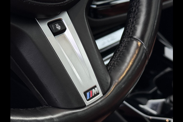 BMW X3 XDrive30e M-Sport | Pano | Elektrische stoelen | Trekhaak | Sfeerverlichting | Keyless | Carplay | Dealer onderhouden