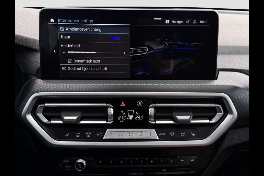 BMW X3 XDrive30e M-Sport | Pano | Elektrische stoelen | Trekhaak | Sfeerverlichting | Keyless | Carplay | Dealer onderhouden