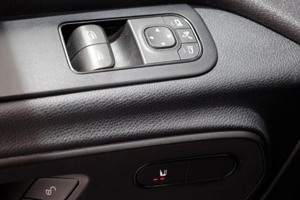 Mercedes-Benz Sprinter 315 CDI 150pk RWD 9G-Automaat L2H2 LED/Airco/Camera 12-2020