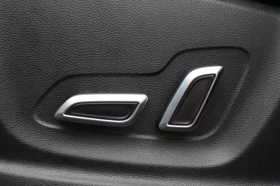 MG EHS 1.5 TGDI Luxury Leer, 360° Camera, ACC, Panoramadak, Apple Carplay, PDC, DAB, LED, 18''