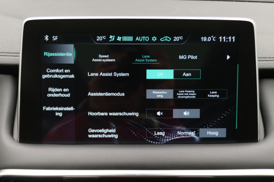 MG EHS 1.5 TGDI Luxury Leer, 360° Camera, ACC, Panoramadak, Apple Carplay, PDC, DAB, LED, 18''