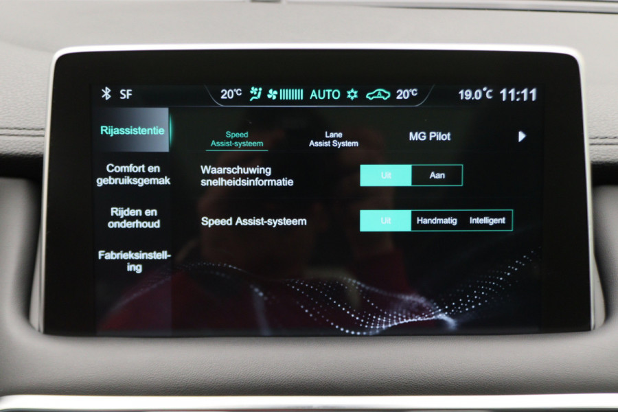 MG EHS 1.5 TGDI Luxury Leer, 360° Camera, ACC, Panoramadak, Apple Carplay, PDC, DAB, LED, 18''