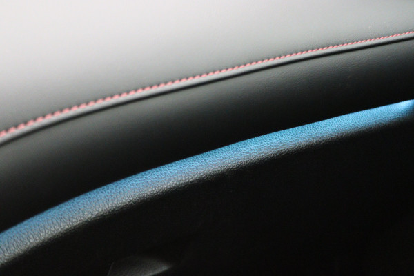 MG EHS 1.5 TGDI Luxury Leer, 360° Camera, ACC, Panoramadak, Apple Carplay, PDC, DAB, LED, 18''