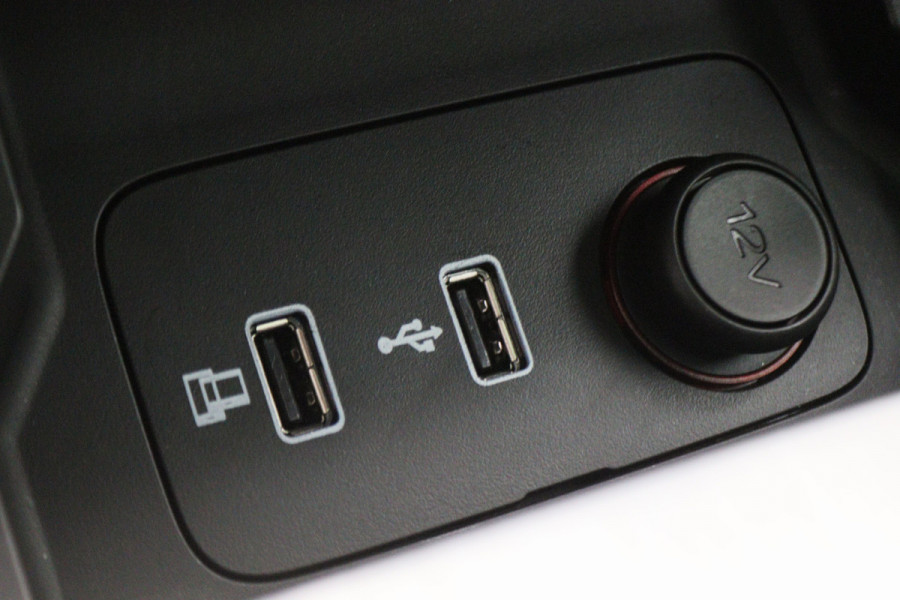 MG EHS 1.5 TGDI Luxury Leer, 360° Camera, ACC, Panoramadak, Apple Carplay, PDC, DAB, LED, 18''