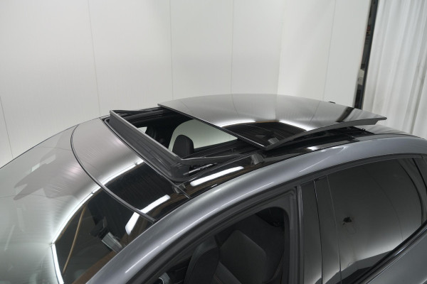 Renault Arkana 1.6 E-Tech Hybrid 145 R.S. Line | Trekhaak | Panoramadak | Adaptieve Cruise Control | Dodehoekdetectie