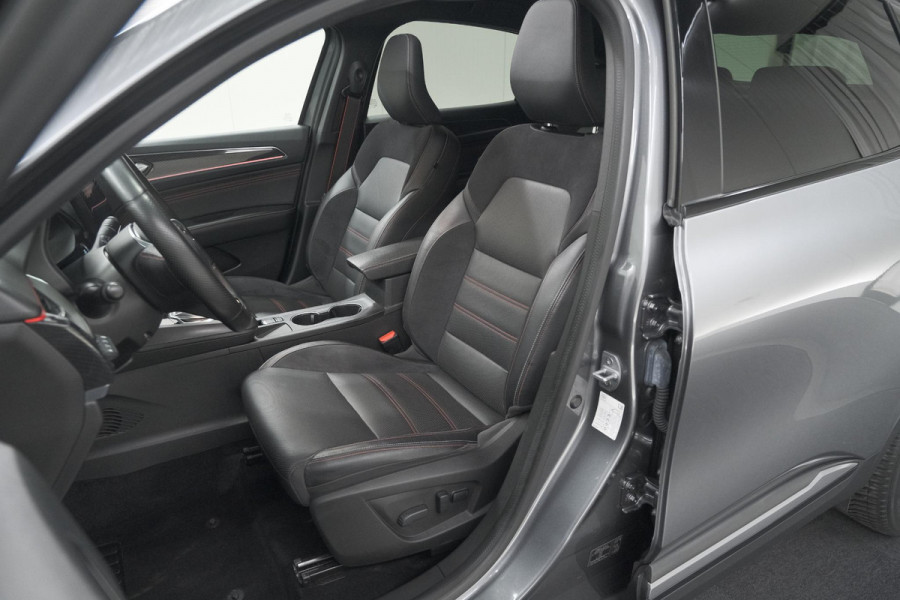 Renault Arkana 1.6 E-Tech Hybrid 145 R.S. Line | Trekhaak | Panoramadak | Adaptieve Cruise Control | Dodehoekdetectie