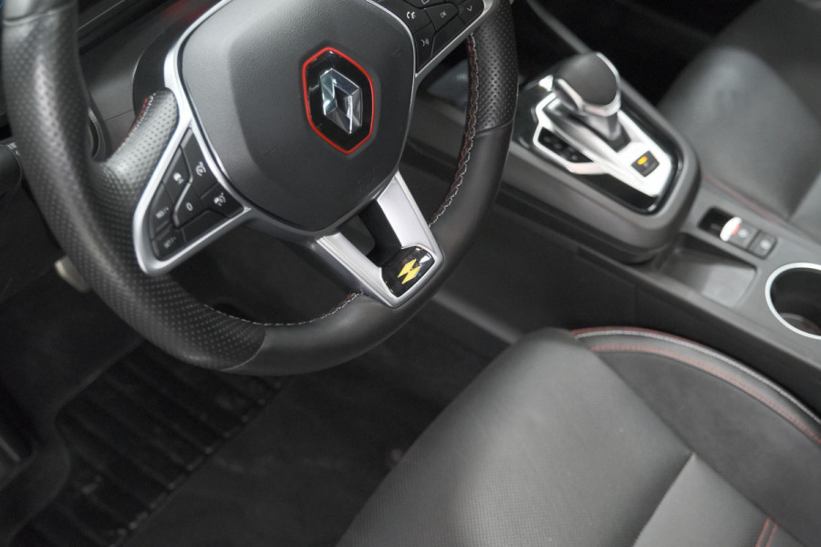 Renault Arkana 1.6 E-Tech Hybrid 145 R.S. Line | Trekhaak | Panoramadak | Adaptieve Cruise Control | Dodehoekdetectie