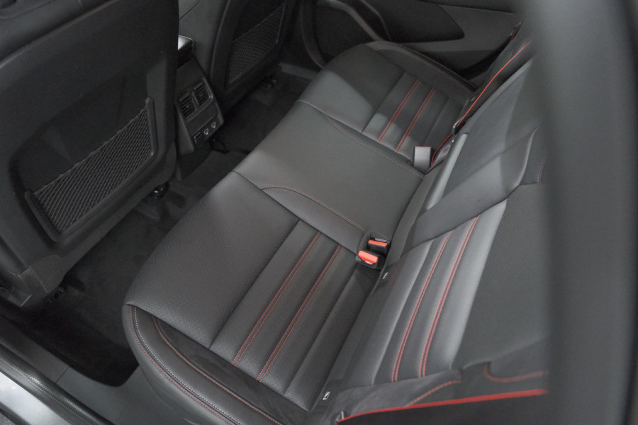 Renault Arkana 1.6 E-Tech Hybrid 145 R.S. Line | Trekhaak | Panoramadak | Adaptieve Cruise Control | Dodehoekdetectie