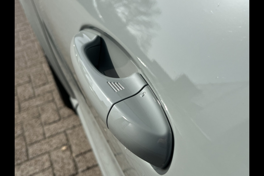 Ford Puma 1.0 EB Hybrid ST-LINE X AUTOMAAT! DRIVERPACK! WINTERPACK!