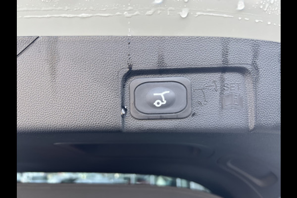 Ford Puma 1.0 EB Hybrid ST-LINE X AUTOMAAT! DRIVERPACK! WINTERPACK!