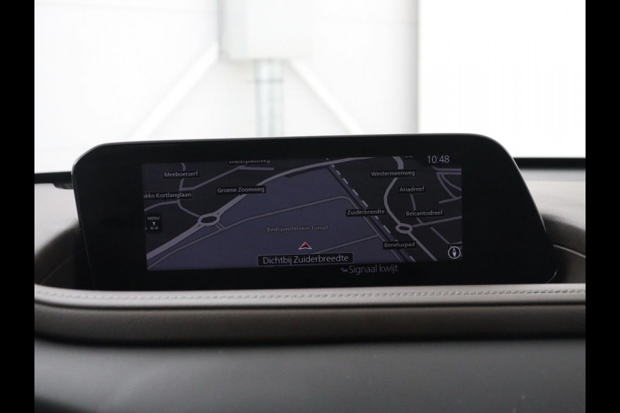 Mazda CX-30 2.0 e-SkyActiv-X M Hybrid Luxury | Stoelverwarming | Head-Up | Leder | Bose Surround | Camera | Carplay | Keyless | Navigatie | Full LED | Stuurverwarming | Climate control