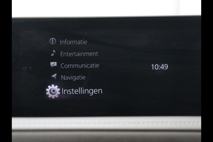 Mazda CX-30 2.0 e-SkyActiv-X M Hybrid Luxury | Stoelverwarming | Head-Up | Leder | Bose Surround | Camera | Carplay | Keyless | Navigatie | Full LED | Stuurverwarming | Climate control