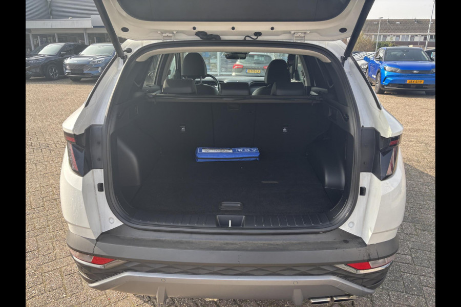 Hyundai Tucson 1.6 T-GDI PHEV Premium Sky 4WD | Bellen voor bezichtiging  | SCI |  Panoramadak | Dealer onderhouden | Leder | Achteruitrijcamera