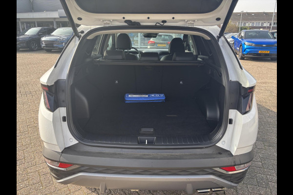 Hyundai Tucson 1.6 T-GDI PHEV Premium Sky 4WD | Bellen voor bezichtiging  | SCI |  Panoramadak | Dealer onderhouden | Leder | Achteruitrijcamera