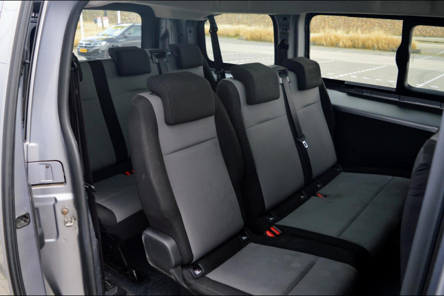 Toyota Proace Shuttle 1.5 D-4D Navigator Medium