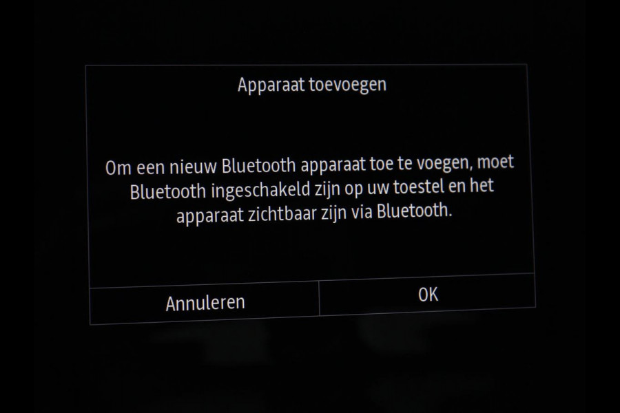 Renault Arkana 1.6 E-Tech Hybrid 145 R.S. Line | Panoramadak | Leder/Alcantara | Trekhaak | Stoelverwarming | Adaptive cruise | Camera | Carplay | Keyless | Park Assist | Full LED | Navigatie | Stuurverwarming