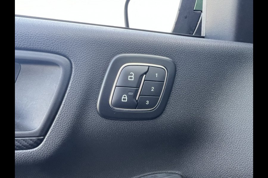 Ford Kuga 2.5 PHEV ST-Line X TREKHAAK! TECHPACK! WINTERPACK!