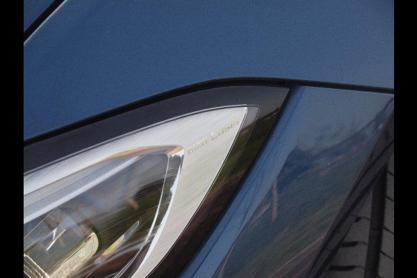 BMW 3 Serie 318i High Executive | Laser Led | Schuifdak | Camera | Sfeerverlichting | Sport stoelen leer | Zwarte Hemel |