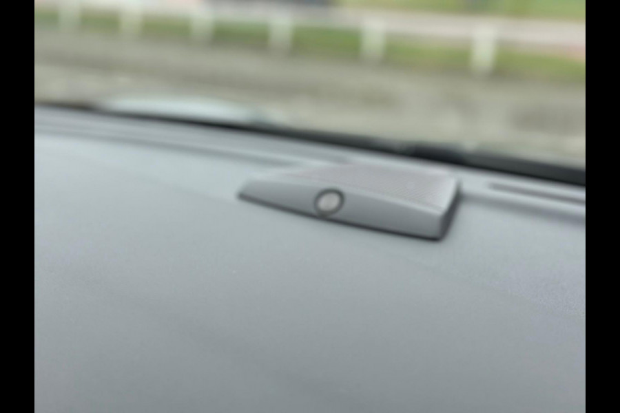 Ford Puma 1.0 EcoBoost Hybrid Titanium ST-Line X Zo goed als nieuw!