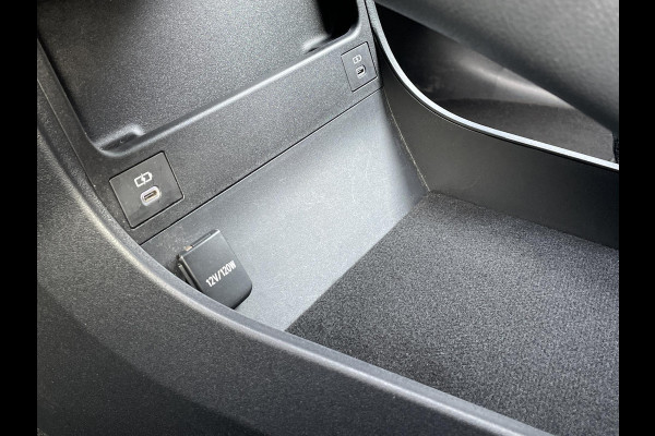 Subaru SOLTERRA 71 kWh 3-fase | Apple Carplay & Android auto