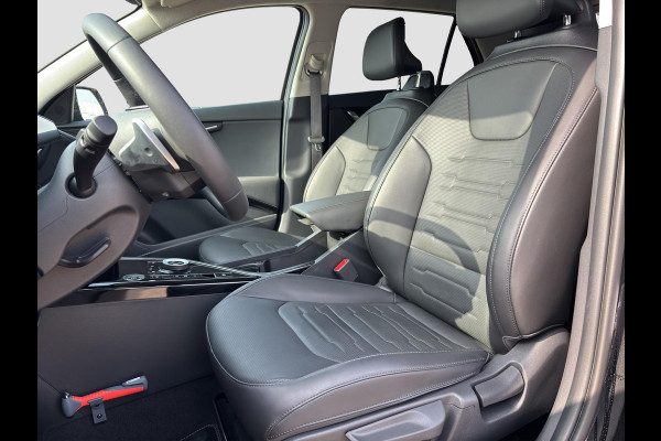 Kia Niro 1.6 GDi PHEV DynamicPlusLine | Automaat | Leder | Stoel- en Stuurverwarming | Adapt. Cruise | Schuif/Kanteldak | Elektr. Achterklep |