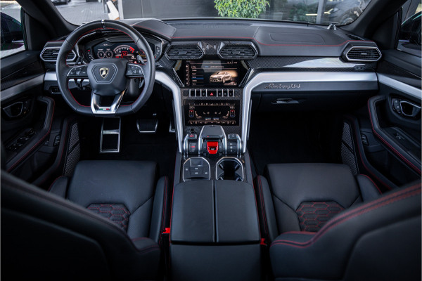 Lamborghini Urus 4.0 V8 - Panorama | Original Matte | 23'inch | B&O