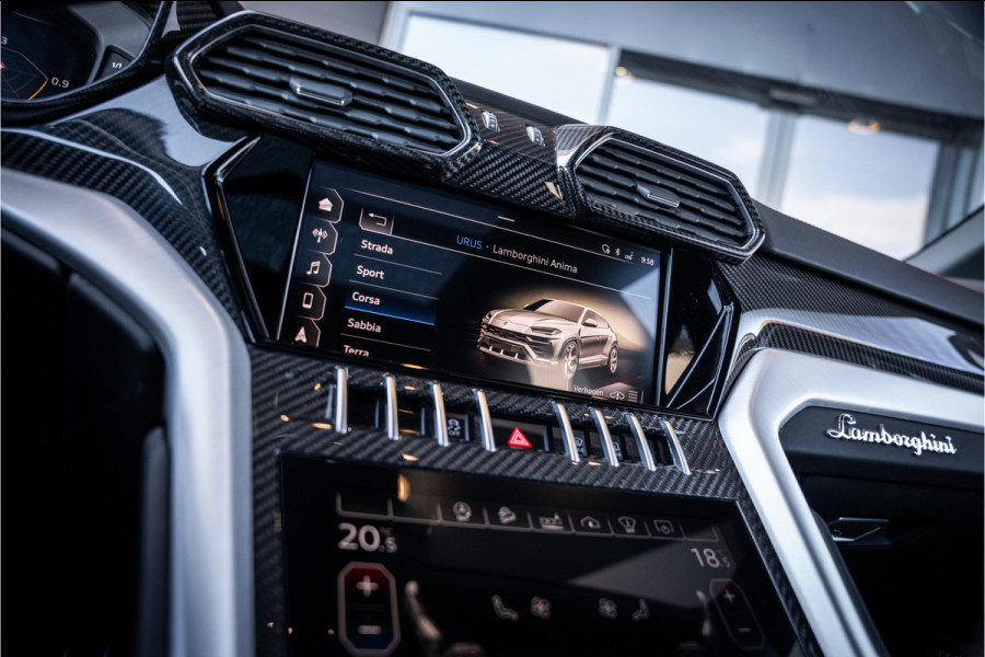 Lamborghini Urus 4.0 V8 - Panorama | Original Matte | 23'inch | B&O