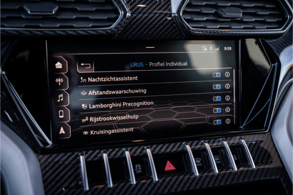 Lamborghini Urus 4.0 V8 - Panorama | Original Matte | 23'inch | B&O