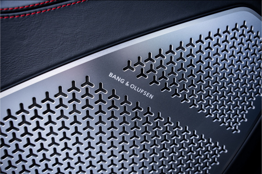 Lamborghini Urus 4.0 V8 - Panorama | Original Matte | 23'inch | B&O