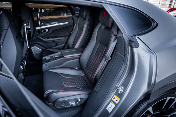 Lamborghini Urus 4.0 V8 - Panorama | Original Matte | 23'inch | B&O