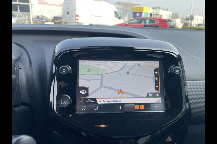 Citroën C1 1.0 VTi Shine / camera / navigatie