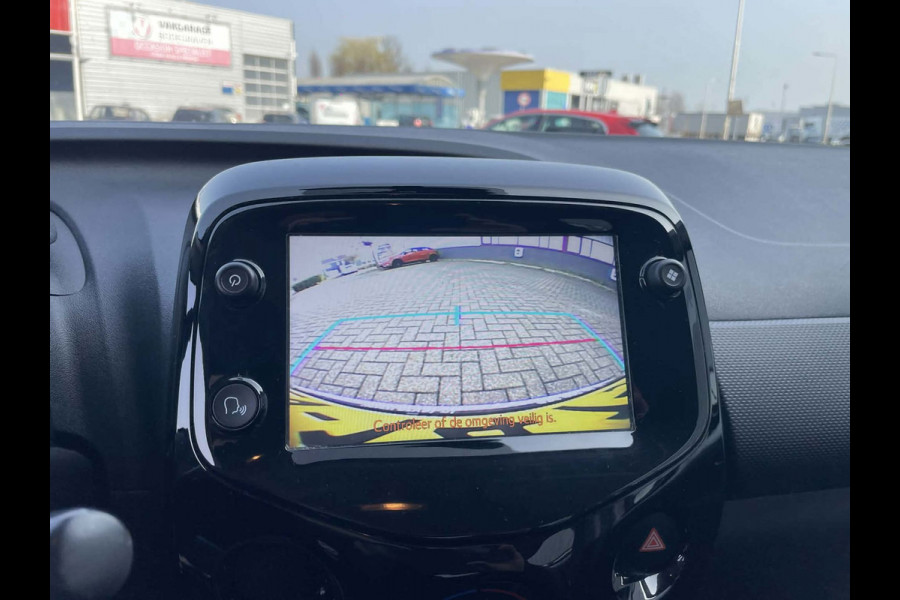 Citroën C1 1.0 VTi Shine / camera / navigatie