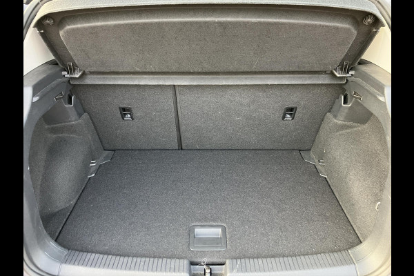 Volkswagen T-Cross 1.0 TSI Life | Trekhaak | Camera | NAP