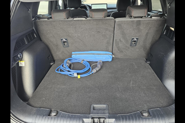Ford Kuga 2.5 PHEV ST-Line | Orig. NL Auto | Wegklapbare trekhaak | Winter Pack | Nieuw model