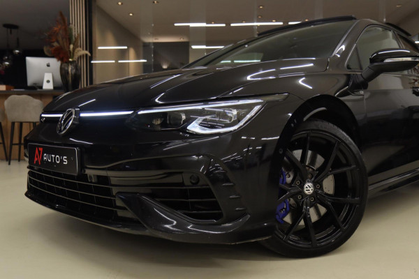 Volkswagen Golf 2.0 TSI R 4Motion PERFORMANCE /AKRA/PANO/HUD/IQ-LIGHT/H-K/BOMVOL