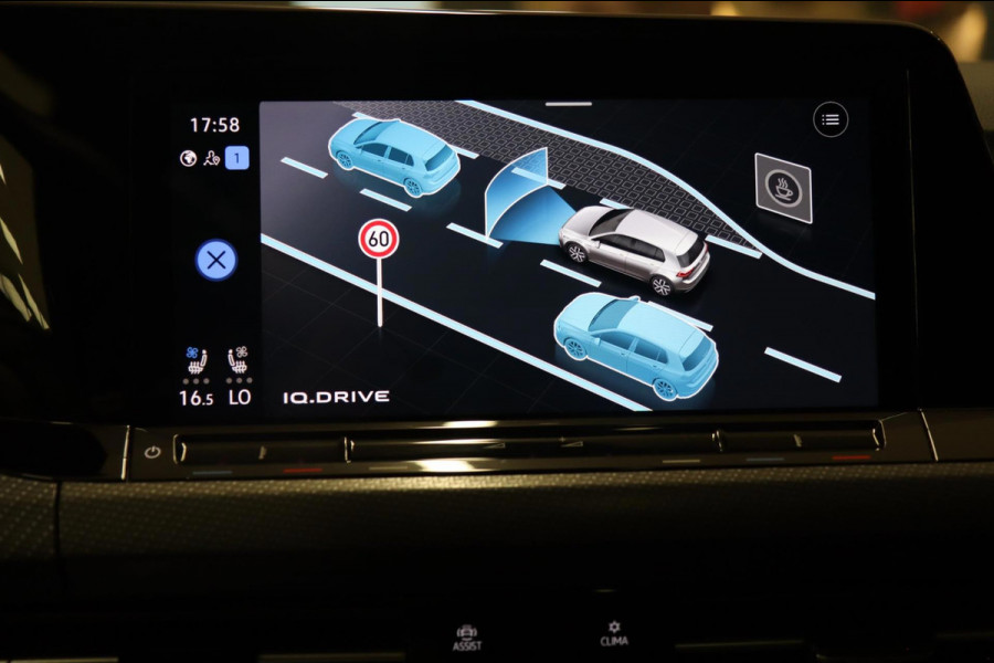 Volkswagen Golf 2.0 TSI R 4Motion PERFORMANCE /AKRA/PANO/HUD/IQ-LIGHT/H-K/BOMVOL