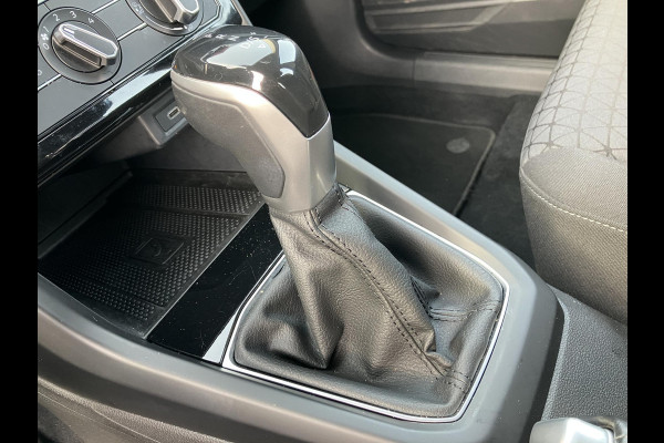 Volkswagen T-Cross 1.0 TSI Life | Trekhaak | Camera | NAP