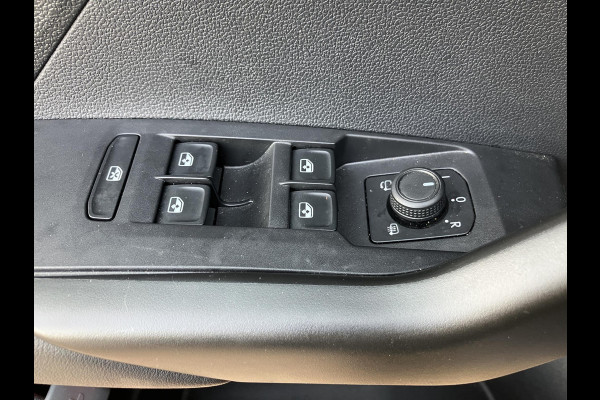 Volkswagen T-Cross 1.0 TSI Life | Trekhaak | Camera | NAP